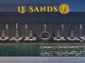 Le Sands Oceanfront Danang Hotel