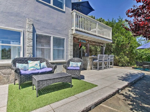 Deluxe Waterford Home w/ Views, Outdoor Bar & More