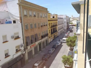 Apartment with 4 bedrooms in Sevilla with wonderful city view furnished balcony and WiFi 90 km from the beach
