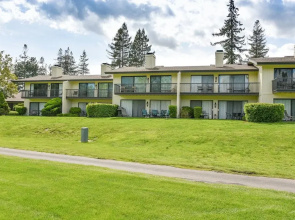 760 S At Silverado 1 Bedroom Condo by RedAwning