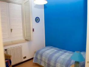 Lomarchi Holiday Home