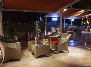 Xperience Kiroseiz Parkland Resort