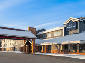 AmericInn by Wyndham Grand Forks