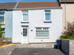 Erin's Cottage in Merthyr Tydfil