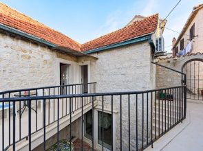 Snug Apartment in Pu?iš?a Near the Beach