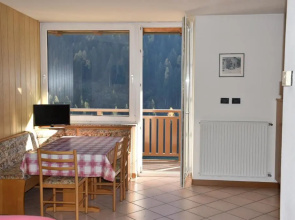 Sweet Apartment