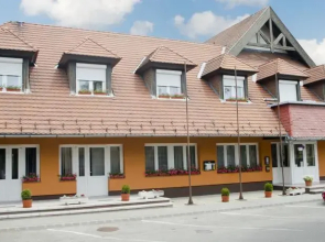 Karát Hotel