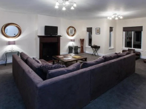 Perfect Manor Achnagairn House