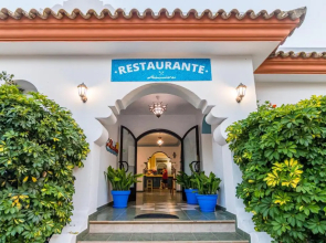 Hostal Alhambra