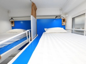 Four Rivers Youth B&B Yangon