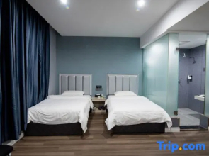Xinxiang Zhonglian Hotel