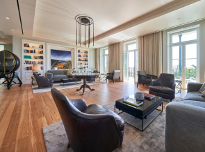 Les Suites at Cliff Bay PortoBay