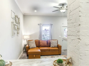 3 Mi to Dtwn: Covington Getaway w/ Backyard