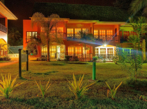 Oceans Salybia Nature Resort & Spa