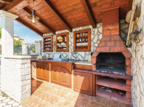 Amazing Apartment in Banjole With 1 Bedrooms, Wifi and Outdoor Swimming Pool