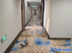 No.9 Hot Spring Hotel