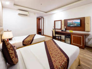 Paris Nha Trang Hotel & Apartment