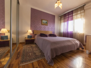 Tifani Apartment