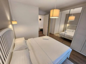 CAPPUCCINO-Cloud9 Cozy Studio