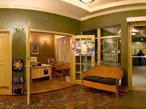 ResortQuest at Marketplace Lodge