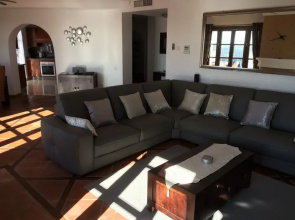 Casa Rose - Beautiful 3 Bedroom Townhouse & Pool