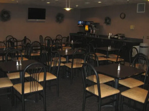 Crystal Inn Hotel & Suites - Logan