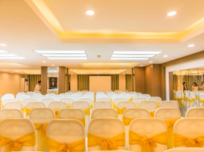 Asia Paradise Hotel
