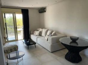 Lagonisi Luxury appartment 2 by the sea