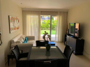 Beautiful One Bedroom unit with pool and Beach club in a Golf Project