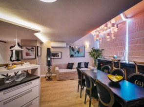 21st Floor 360 Suitop Hotel