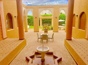 4 bedrooms villa with private pool enclosed garden and wifi at Marrakech
