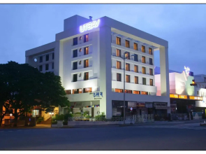 Hotel Utsav Deluxe