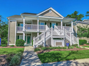 #64cl/o True Blue 2 Bedrooms 2 Bathrooms Condo