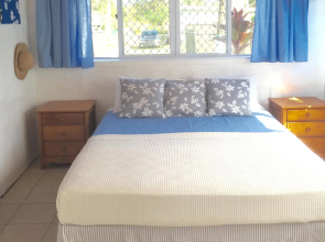 White House Apartments