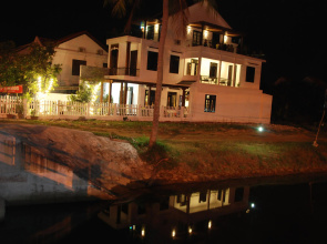 Azalea Homestay