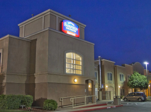 Country Inn & Suites by Radisson, Modesto/Salida