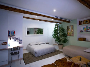 Nasri Sabra - Temple Apartment 0