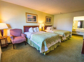 莱瑟姆戴斯套房酒店/北阿尔巴尼(Albany Airport Hotel)