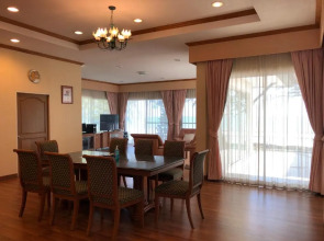 Seapine Beach Golf and Resort Hua Hin