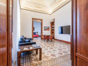 Lea's Art Apartment by Wonderful Italy