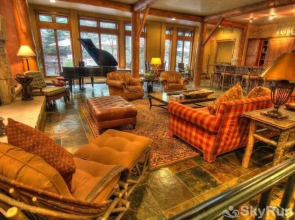 Premier 4 Bedroom Ski in, Ski out Vacation Rental at the Timbers With the Best Access to Skiing in Keystone
