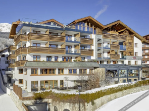 Hotel Tirol