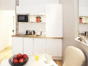 The Residence - Luxury 3 Bedroom Paris Center 2