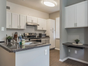 The Luxe Suites of Oceanside with Pool & Gym
