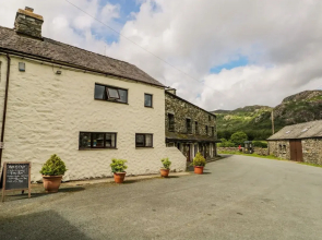 Newfield Apartment 1