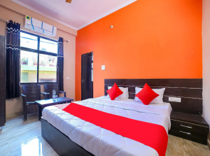 OYO 67451 Krishna Guest House