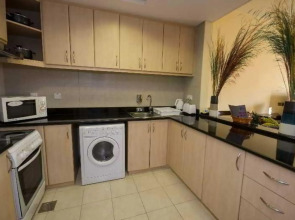 Parkside Suites Hotel Apartment