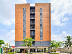 Super OYO Collection O 28 Urban Town Apartment Karawang