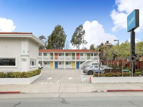 Signature Inn Berkeley