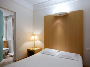 Central Athens Hotel